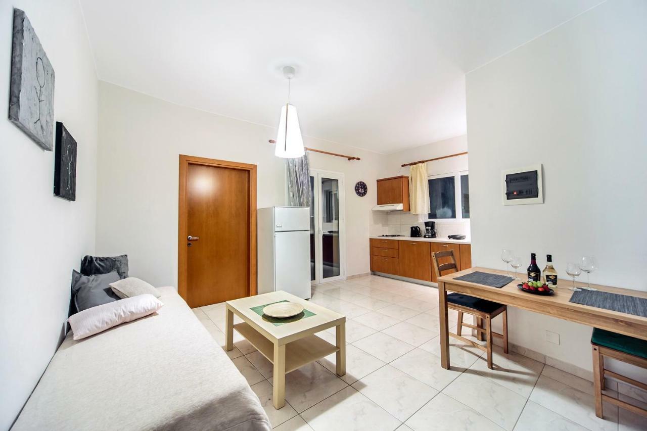 Omega Comfy Apartments Almirida Eksteriør bilde